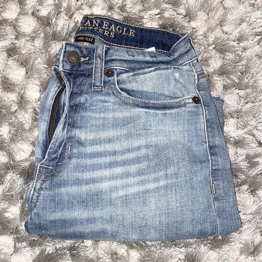 American Eagle Core Flex Shorts 28